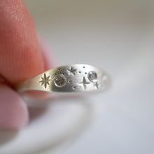 Load image into Gallery viewer, The Luminaire Ring