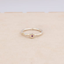 Load image into Gallery viewer, Pebble Ring