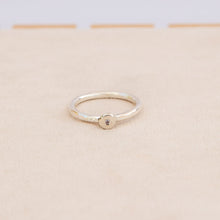 Load image into Gallery viewer, Pebble Ring