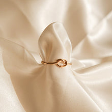 Load image into Gallery viewer, Bond Ring