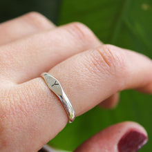 Load image into Gallery viewer, Signet Ring