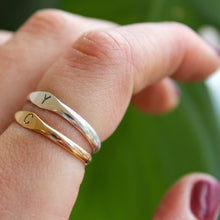 Load image into Gallery viewer, Signet Ring