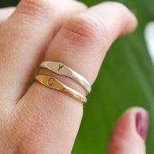 Load image into Gallery viewer, Signet Ring