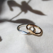 Load image into Gallery viewer, Signet Ring