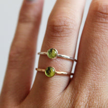 Load image into Gallery viewer, Peridot Stacking Ring