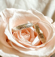 Load image into Gallery viewer, The Flourish Ring