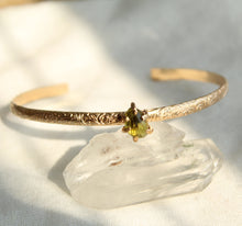Load image into Gallery viewer, Foraging Cuff
